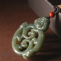 6弥勒佛公龙虎镂空吊坠（且末蓝）