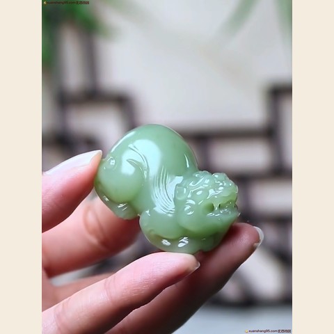 细节展示放大镜特效