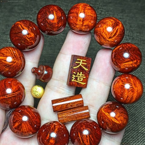 细节展示放大镜特效