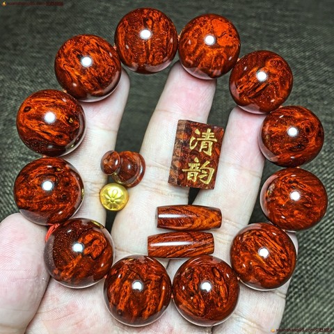 细节展示放大镜特效