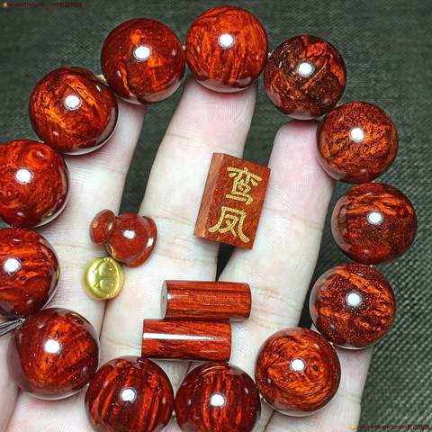 细节展示放大镜特效