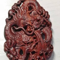 紫檀龙行天下挂件