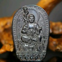陨石中铁强磁性精雕不动明王挂牌
