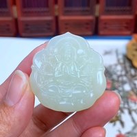 和田玉【千手观音】挂件