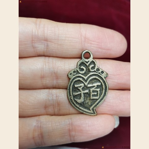 细节展示放大镜特效